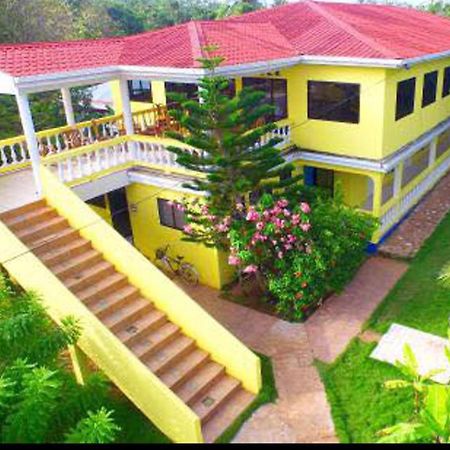Sunshine Hotel Little Corn Island Eksteriør bilde