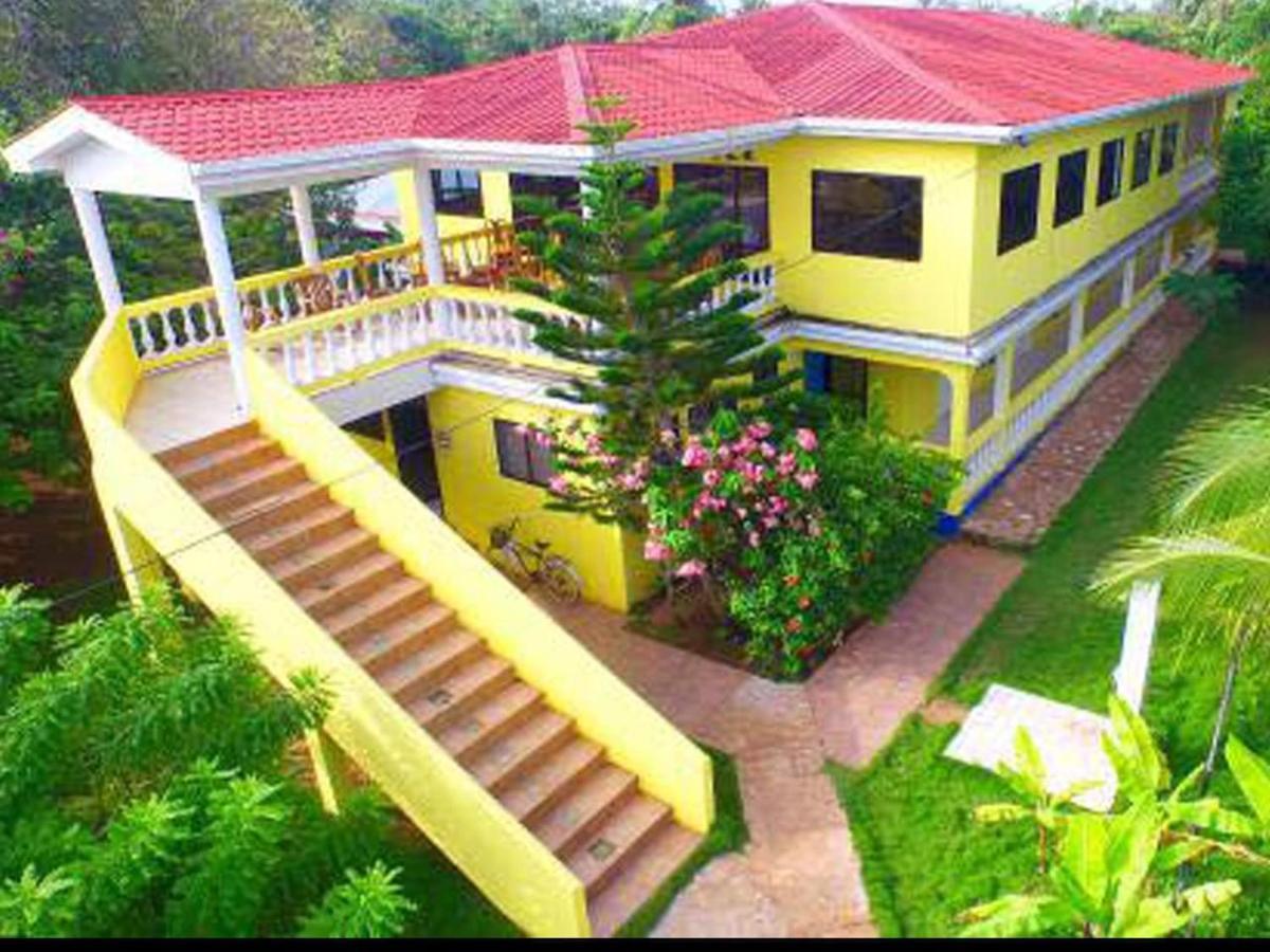 Sunshine Hotel Little Corn Island Eksteriør bilde