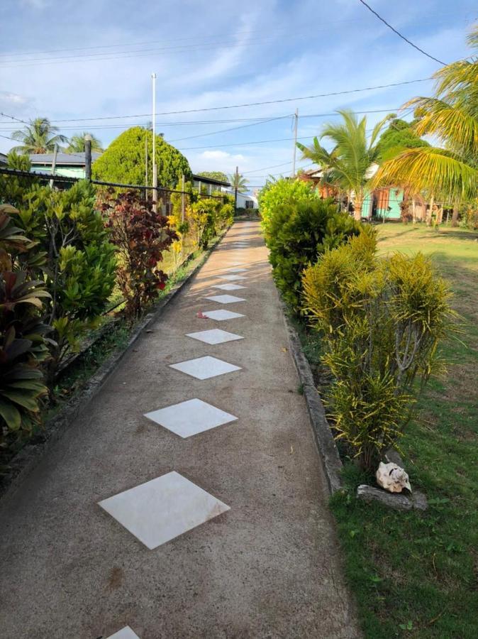 Sunshine Hotel Little Corn Island Eksteriør bilde