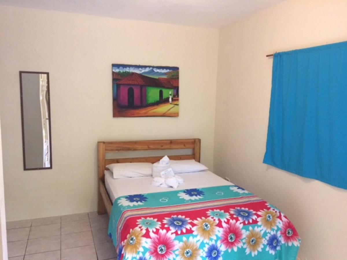 Sunshine Hotel Little Corn Island Eksteriør bilde
